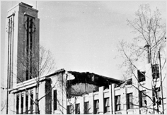 국회의사당으로 사용되던 시절의 건물 전경 흑백사진